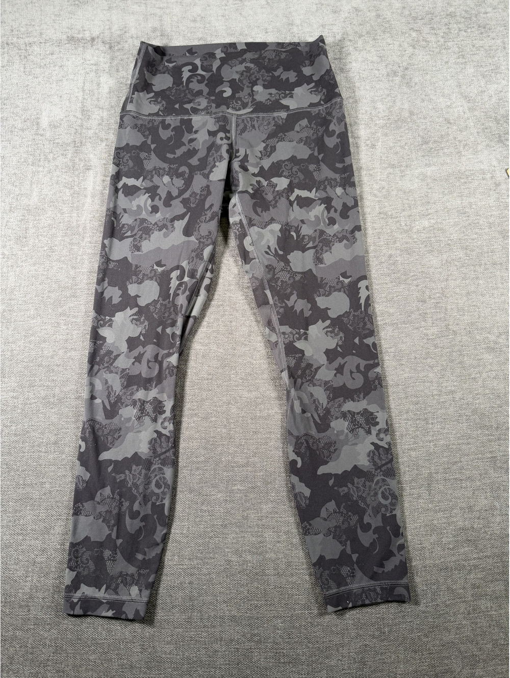 Lululemon Align High-Rise, Size 8